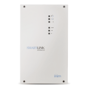 INIM Avisador telefónico vocal y digital en la línea PSTN. En caja metálica